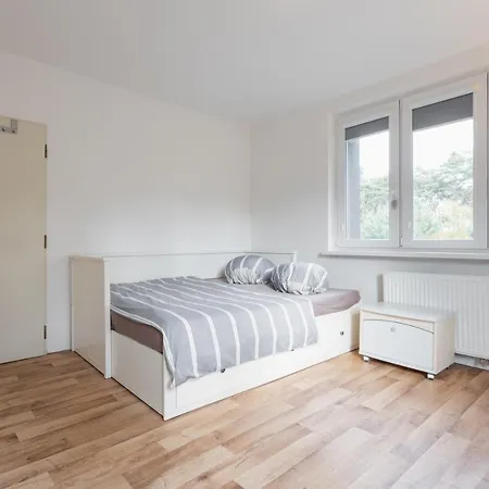 Villa Lhota *